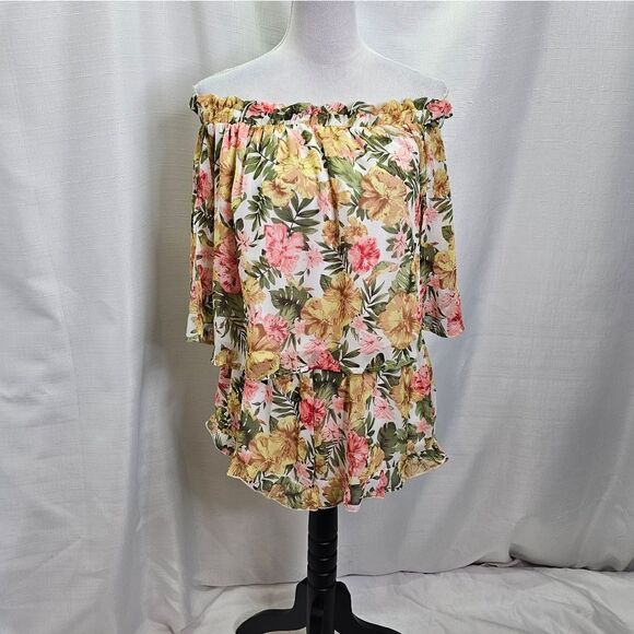 Peach Love California Floral Ruffle 2 Piece Shorts Set Size Small - Picture 3 of 12